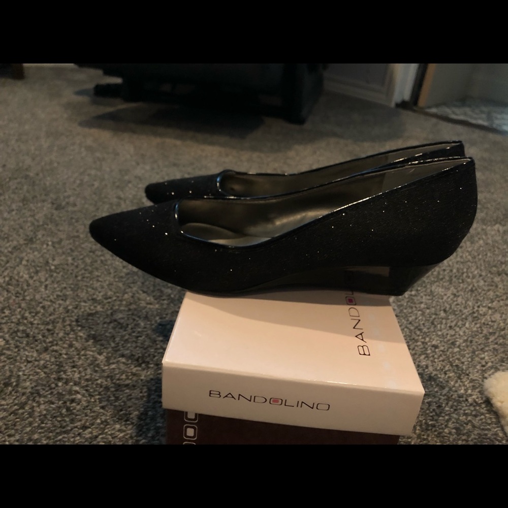 Black glitter wedge dress shoes